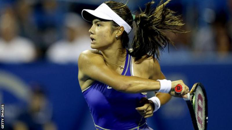Emma Raducanu tenis player wins the match 